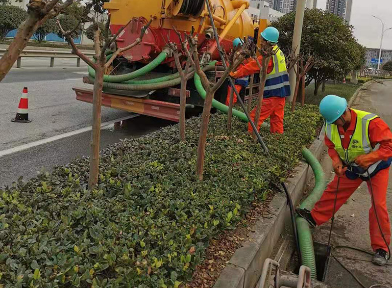吉木萨尔市政管道清淤
